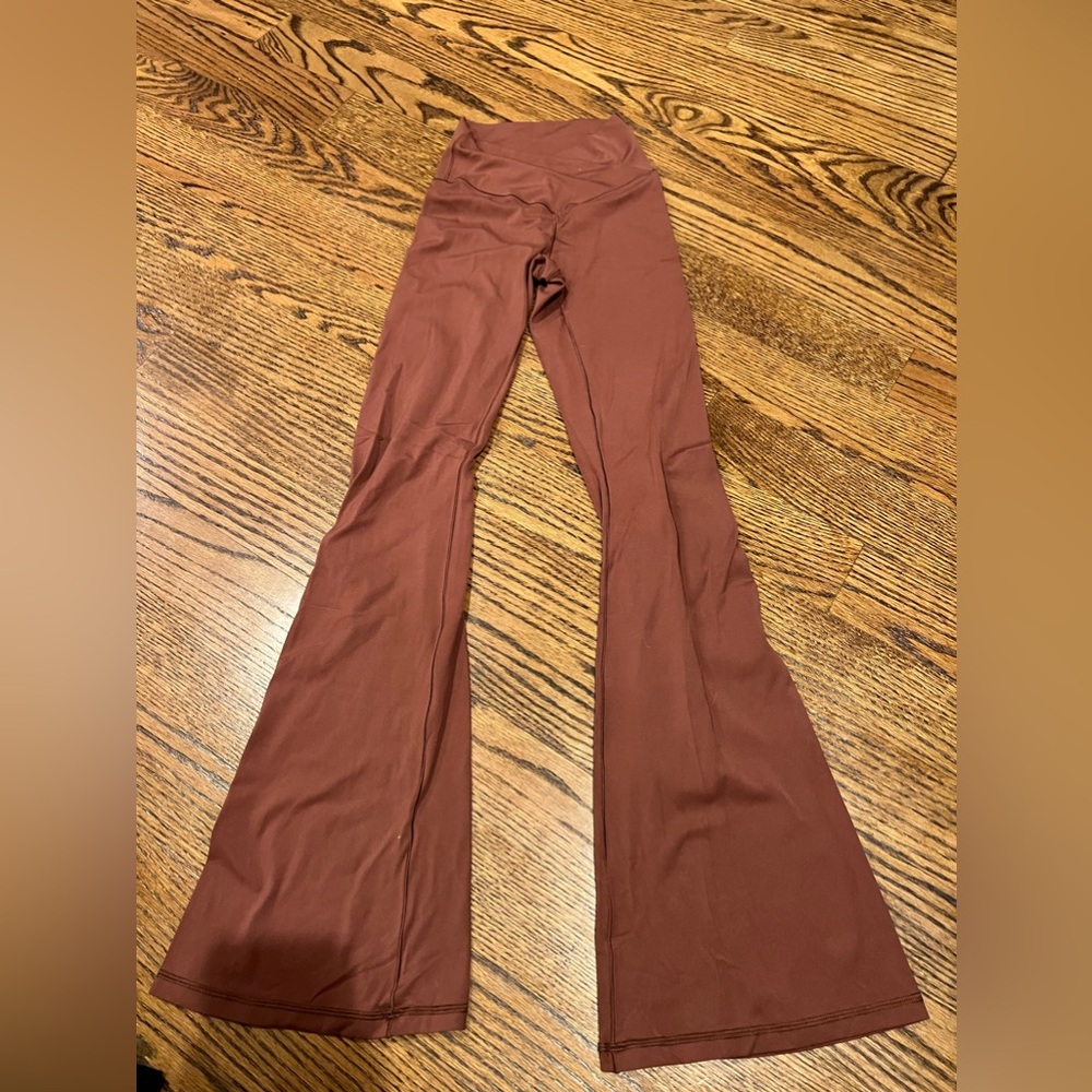 Aerie red flare leggings